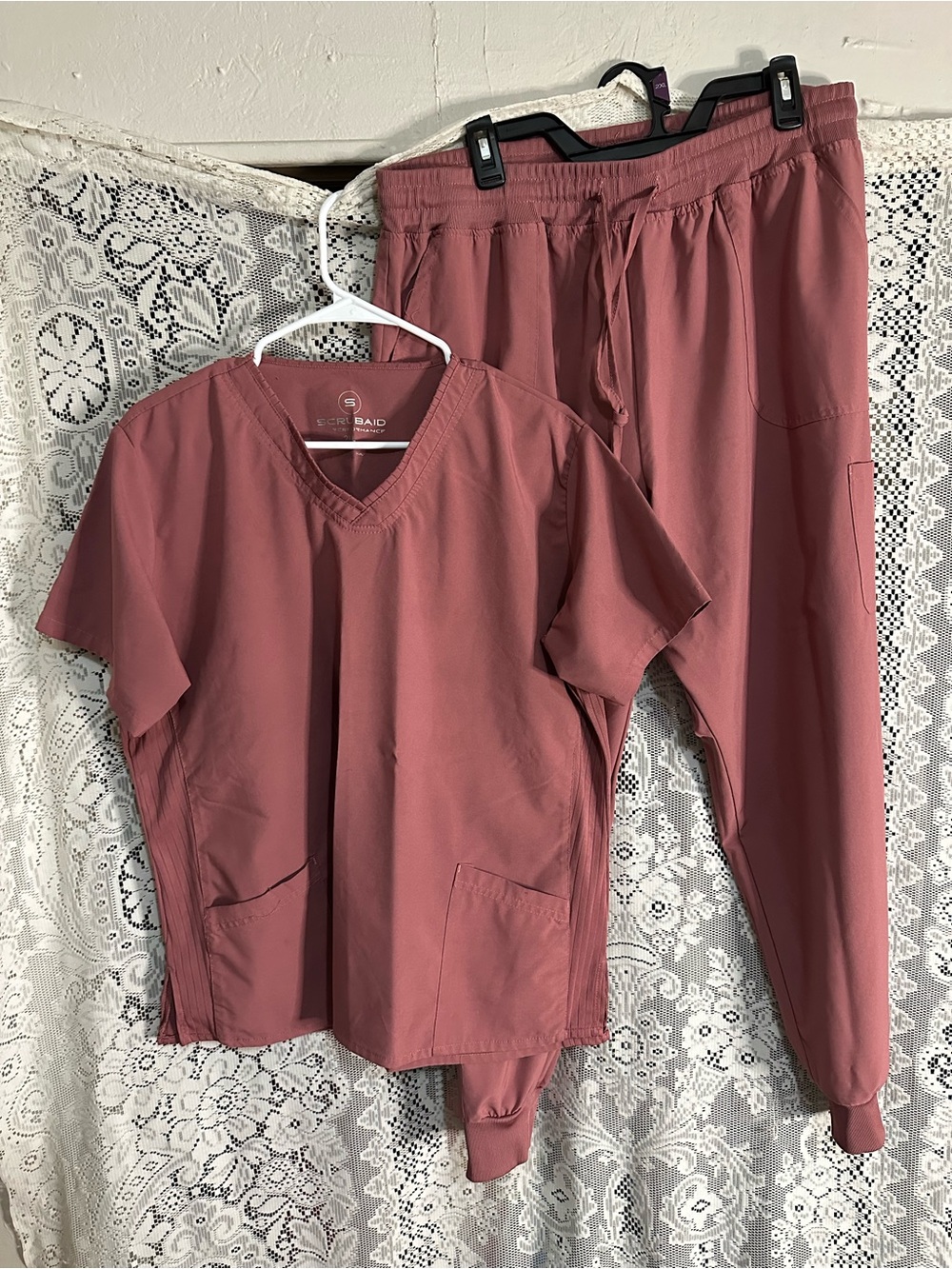 Scrubaid Performance Cherokee Workwear Women’s Scrub Set in Dusty Rose